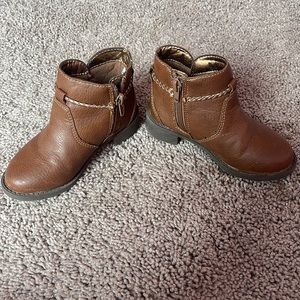 8m girl boots